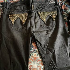 Men Studded pocket Robins Jeans shorts